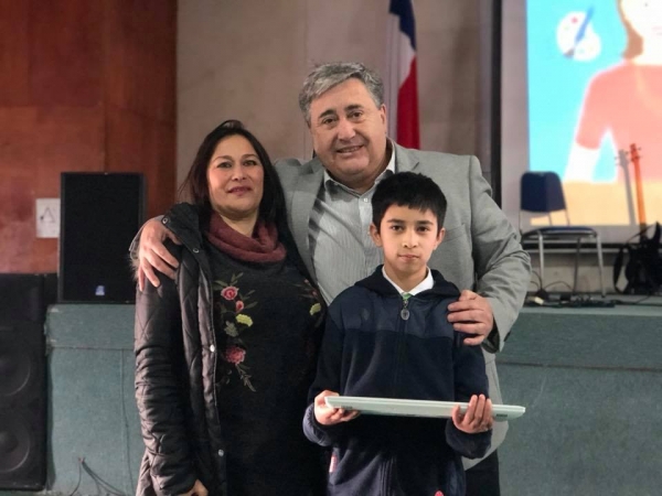 177 alumnos y alumnas de Los Muermos recibieron un Computador Port&aacute;til e Internet Wifi gracias al Programa Yo Elijo mi PC y me Conecto para Aprender.
